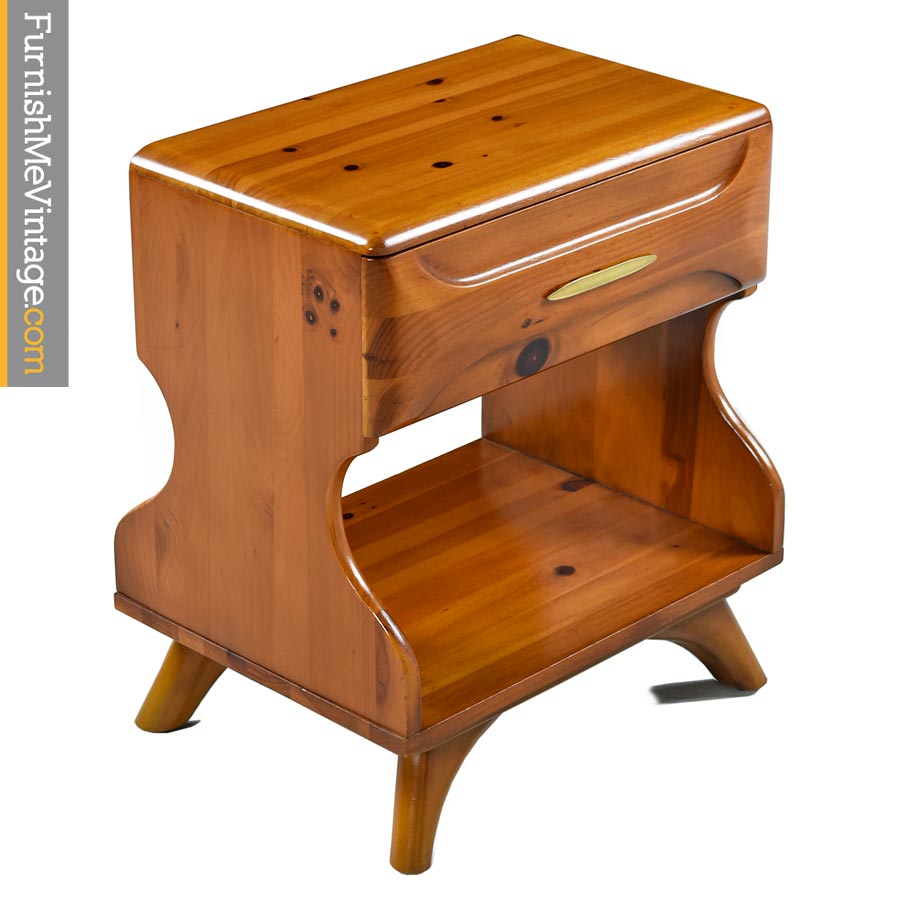 The rustic american country pine chest of drawers, nightstand or end table has three drawers, brass. sculptured pine nightstands by franklin shockey