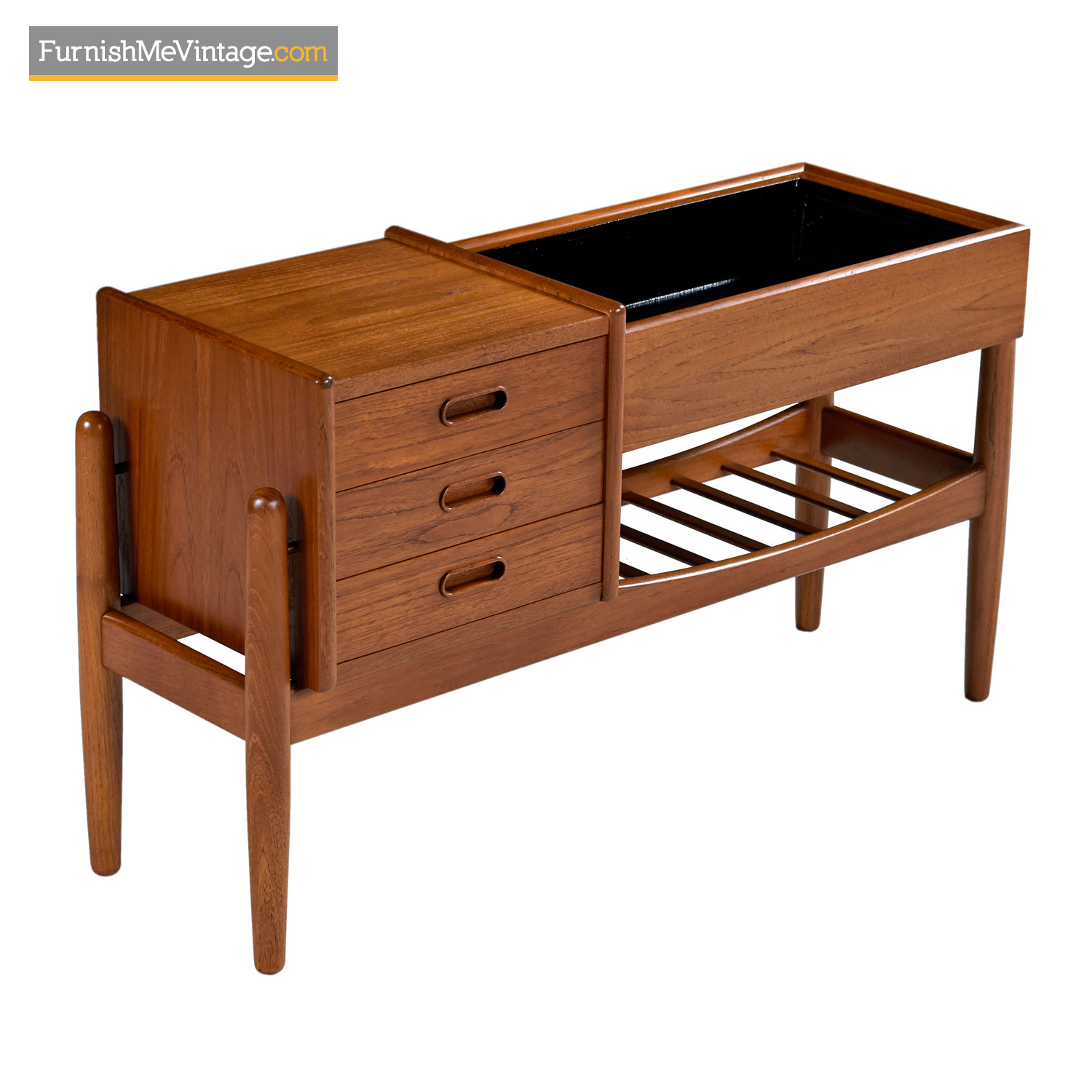 Arne Wahl Iversen Danish Modern Teak Planter Credenza Arne Wahl Iversen For Vinde Mobelfabrik Danish Modern Teak Planter Credenza