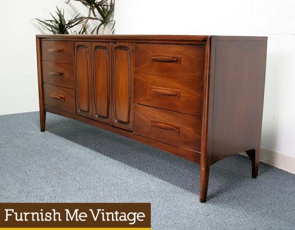 Broyhill Emphasis Long Triple Dresser Mid Century Modern
