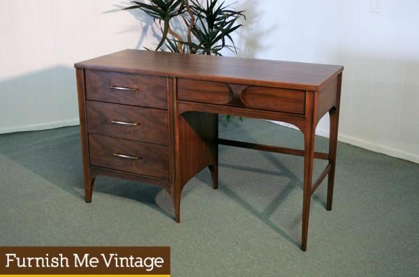 Mid Century Modern Kent Coffey Perspecta Desk