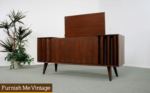 Vintage Danish Style Zenith X930 Record Player Console