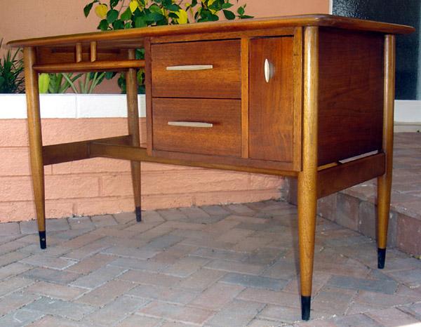 Mid Century Modern Lane Acclaim Desk
