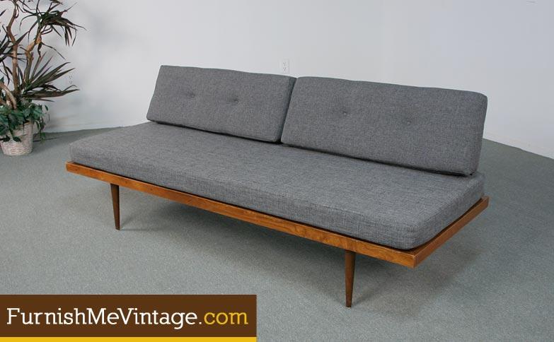 Retro Danish Style Daybed Hairpin Back