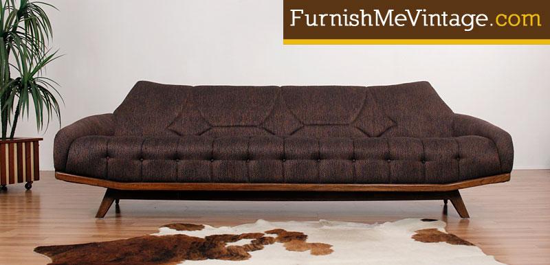 Retro Diamond Quilted Pearsall Style Sofa