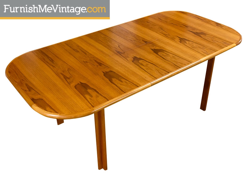 Danish Modern Teak Dining Table With Erfly Leaf Extensions Red Vintage Teak Dining Table With Erfly Leaf On Hold