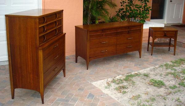 Mid Century Modern Kent Coffey Perspecta Bedroom Set