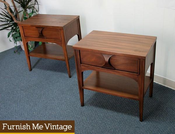 2 Kent Coffey Perspecta Rosewood Pecan Nightstands