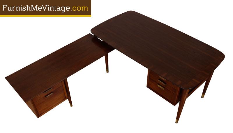 Mid Century Modern L Shaped Executive Desk