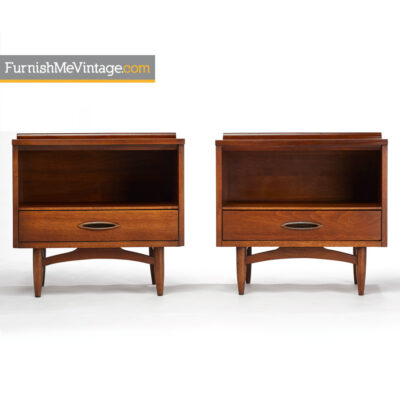 broyhill,premier,sculptra,nightstands,bedside tables,walnut,modern,