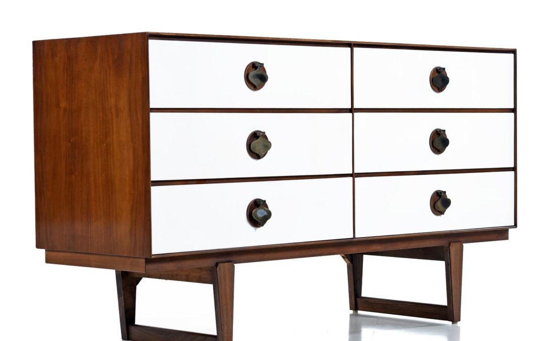 Mid-Century Modern Stanley Dresser with White and Walnut Brass Spade Pulls