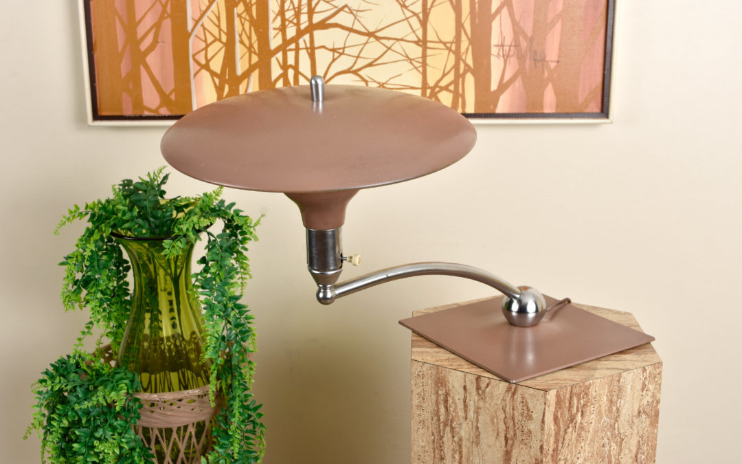 M.G. Wheeler Beige Sight Light Saucer Mid Century Modern Desk Lamp