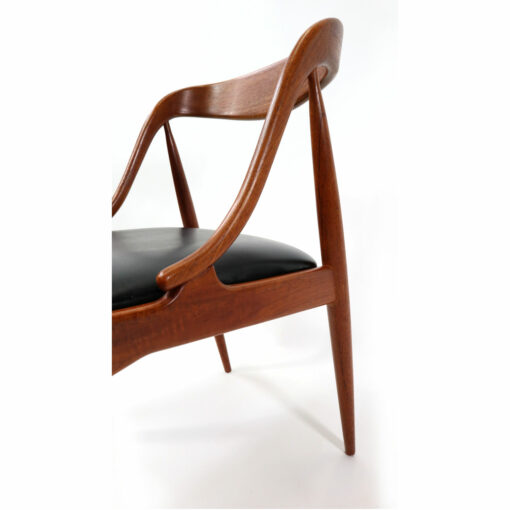 Johannes Andersen for Uldum Mobelfabrik set of 10 vintage 1960s Danish teak dining chairs. Exquisite mid-century modern design on beautifully aged teak.