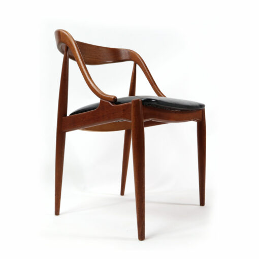 Johannes Andersen for Uldum Mobelfabrik set of 10 vintage 1960s Danish teak dining chairs. Exquisite mid-century modern design on beautifully aged teak.