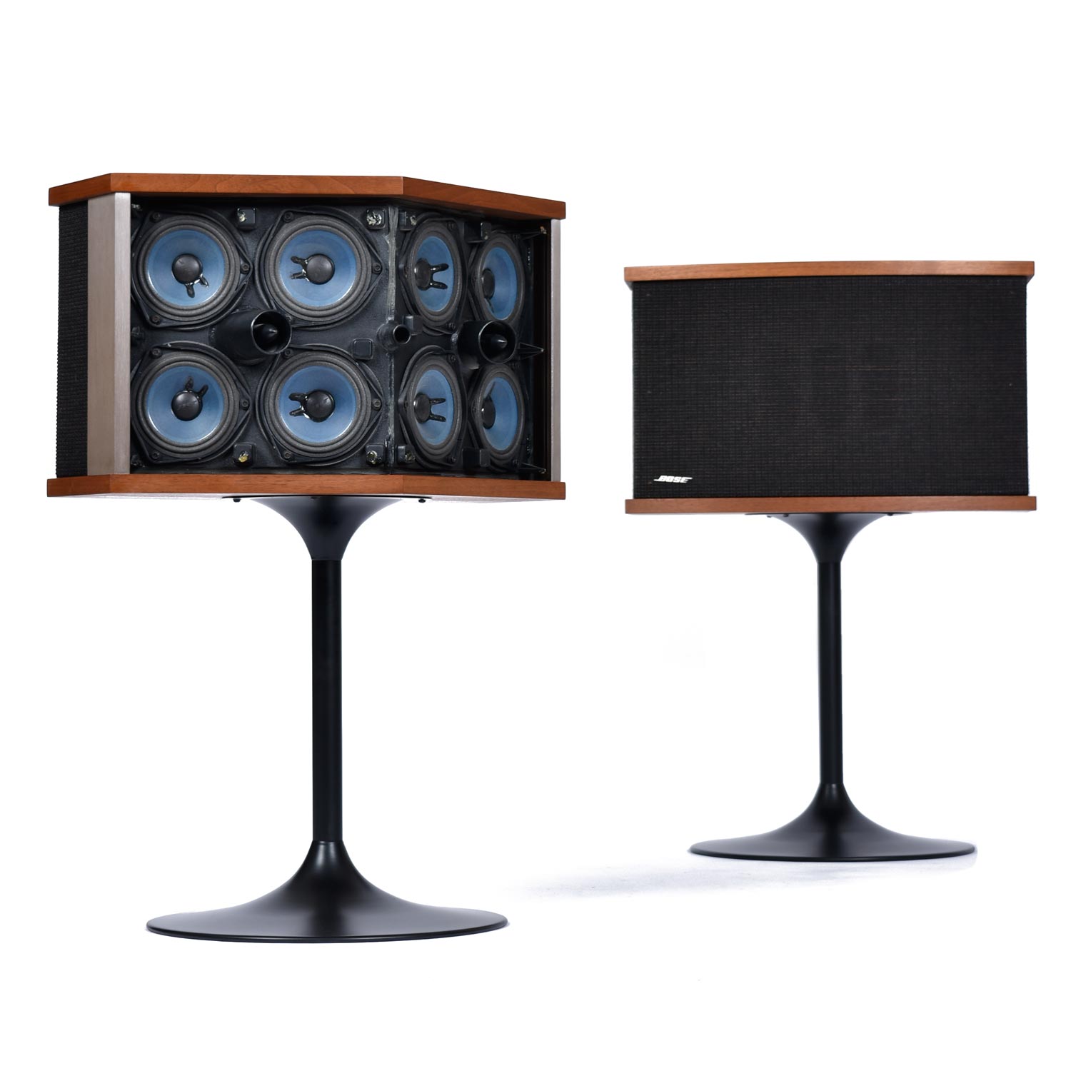 revolution Kunde ventilation Restored Vintage 1983 Bose 901 Series V Speakers with Tulip Stands and  Equalizer