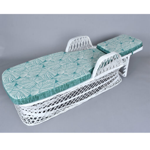 vintage Russell Woodard Outdoor Chaise lounge