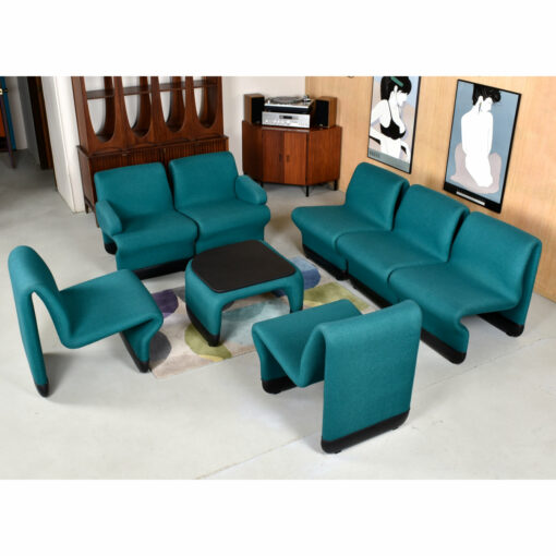 Modern modular suspension sofa seating by Artopex