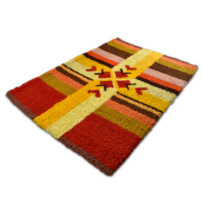 Red orange yellow and brown Scandinavian rya rug area rug wall hanging vintage 1970s.