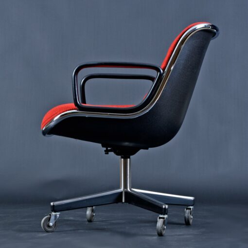 Charles Pollock for Knoll Red Tweed Executive Chair