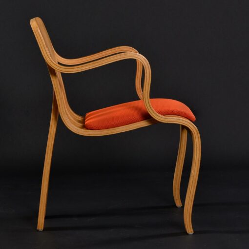 Peter Danko for Thonet bent plywood oak armchairs model 1978