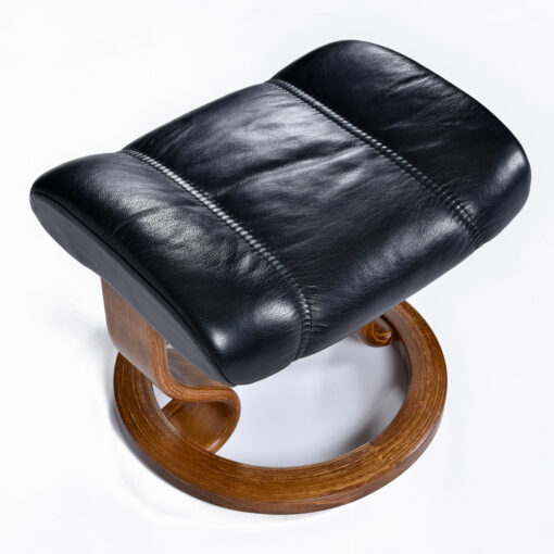 Black leather Ekornes Stressless Consul ottoman