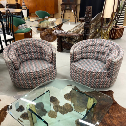 Swivel barrel back tub chairs