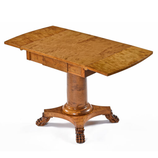 Karl Johan centre drop leaf table