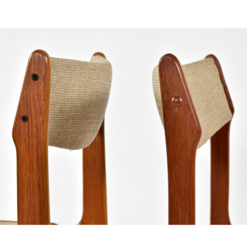 Two chairs are different, don't have screw covers