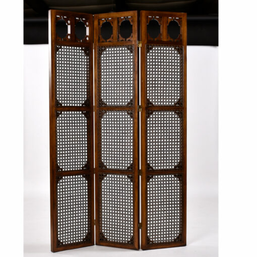 Zig zag arranged vintage 1970s three panel room divider screen